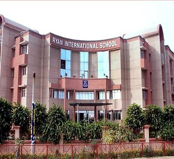 Rohini Sector 25