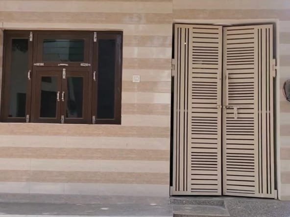 House for sale in girdharpur