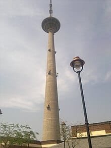 floor for rent in pitampura