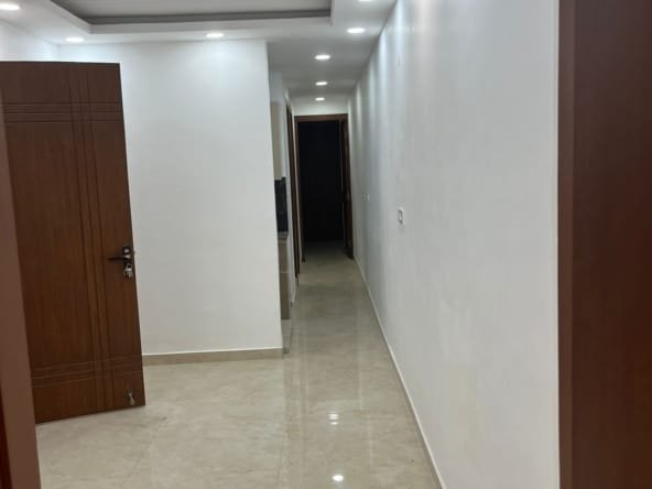 Flat for sale in Kalkaji