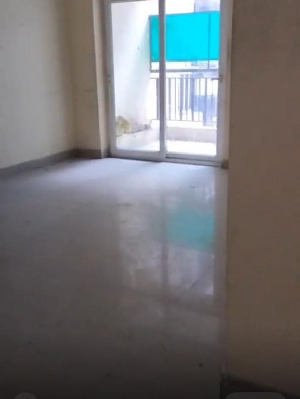 Flat for sale in Ghaziabad