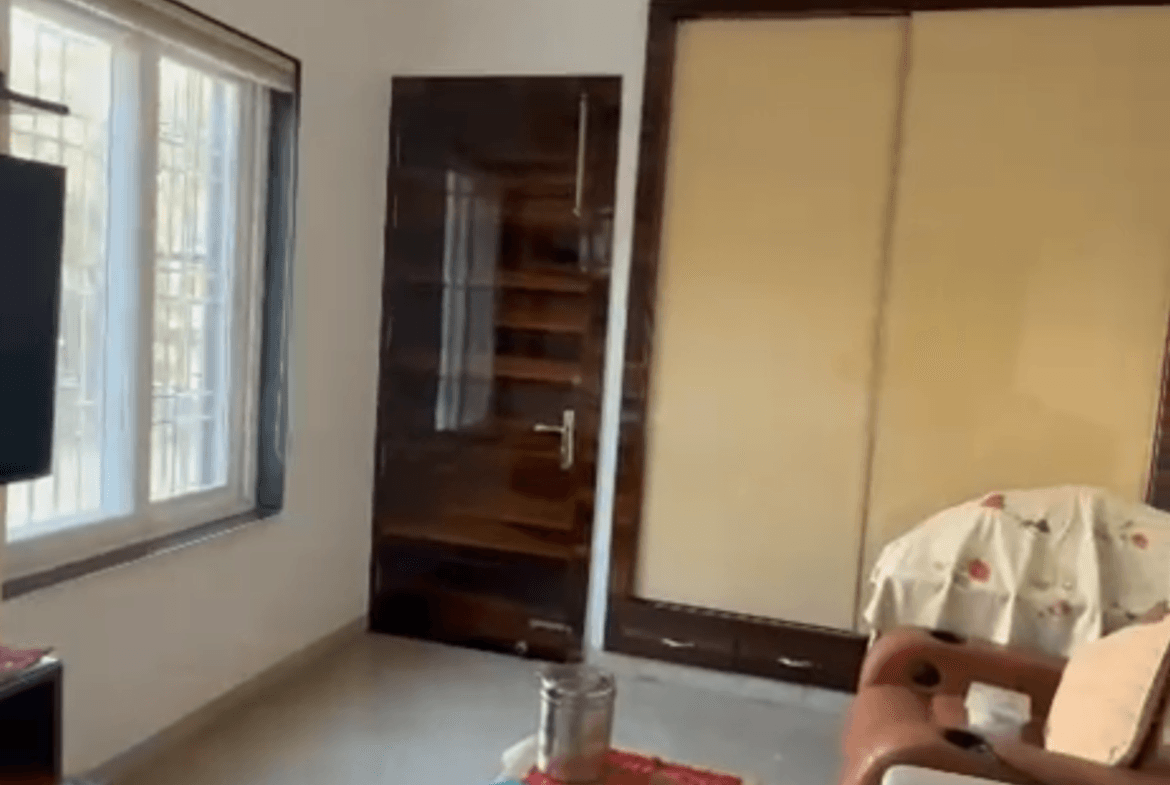 3bhk Builder Floor For Sale in Pitampura