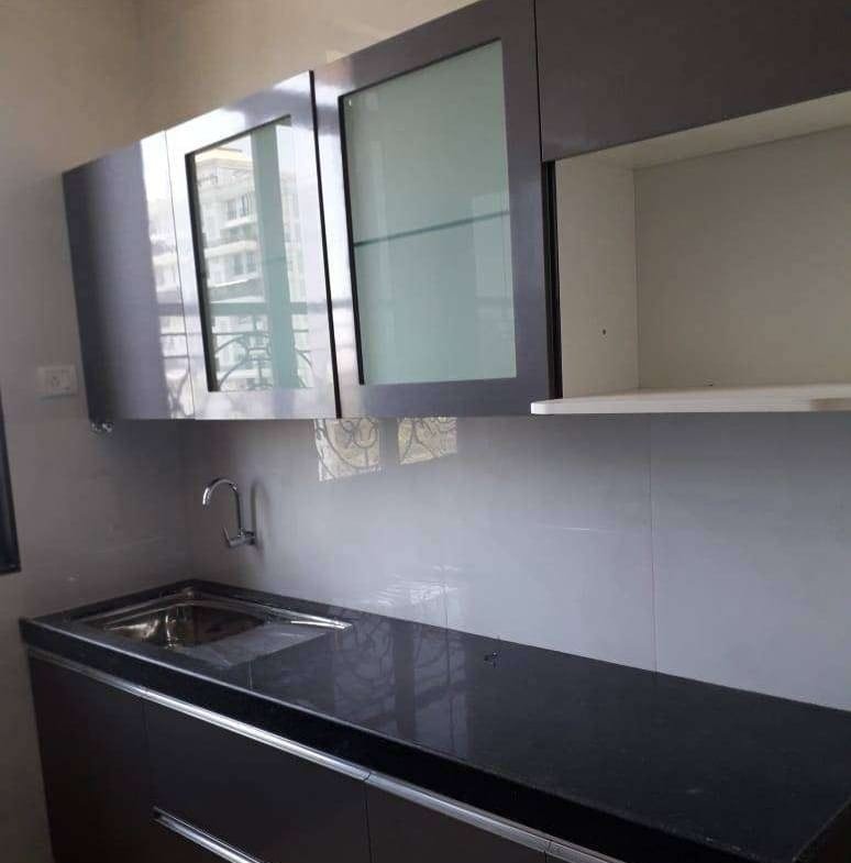 Flat for Sale in Matunga
