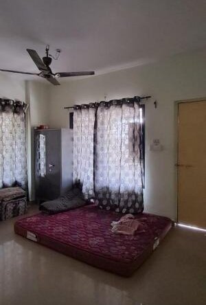 2BHK Floor for Rent in Phoolbagan