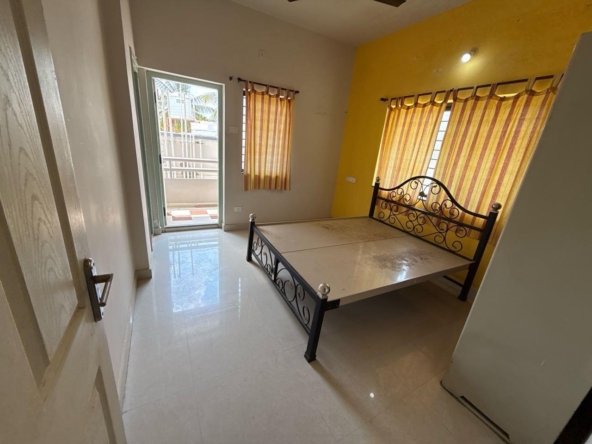 2BHK Flat on Rent in Beleghata