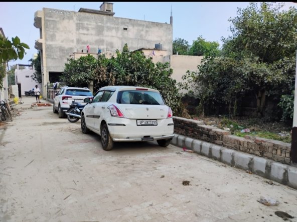 Land for sale in Varanasi