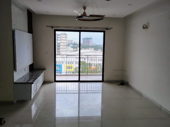 Flat for rent in Byrathi